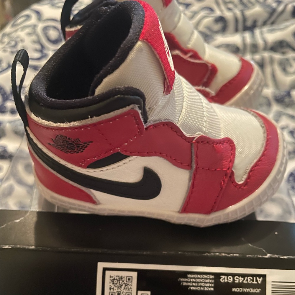 Baby boys crib bootie